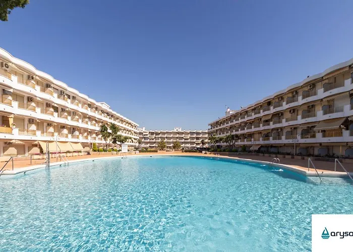 Internacional Arysal * Cambrils